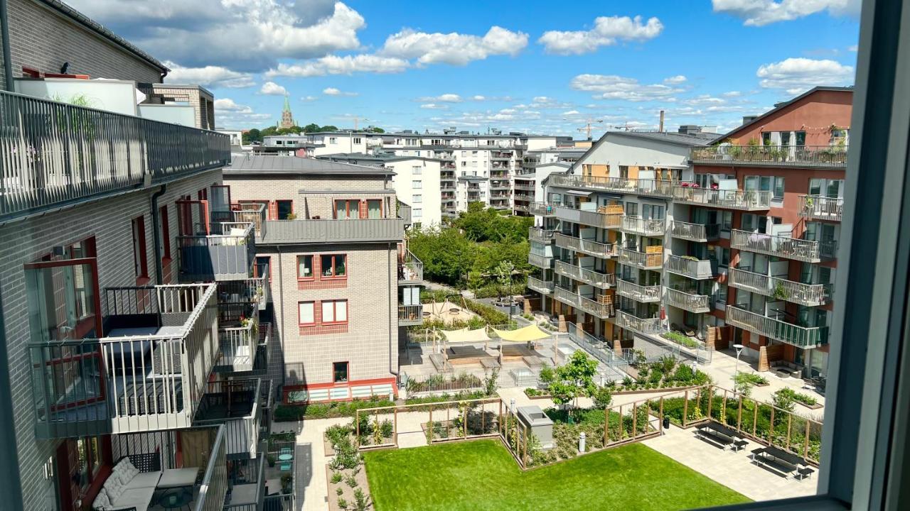 Private Room In Hammarby Sjoestad, Common Space Shared! Stockholm Exterior photo